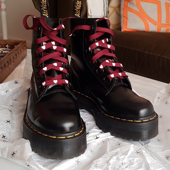 dr martens molly buttero